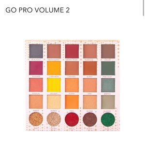 Bebella cosmetics go pro eyeshadow palette vol 2